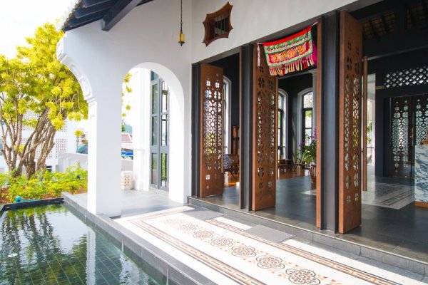 Little Nyonya Hotel