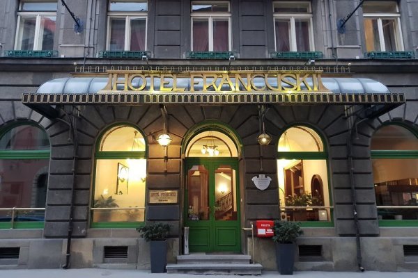 H15 Hotel Francuski