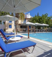 Vanas Apartments