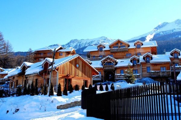 Sunêlia Chalets & Résidence  Les Logis d'Orres