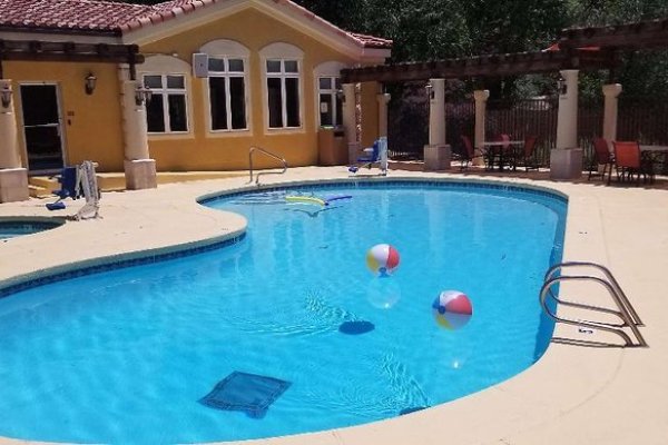 Best Western Plus Greenwell Inn