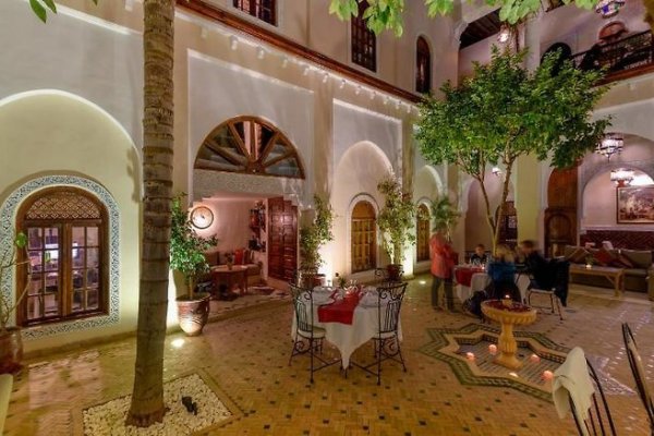 Riad Amina