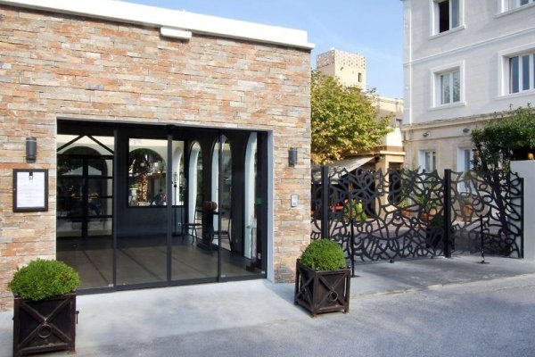Mercure Marseille Center Bompard La Corniche