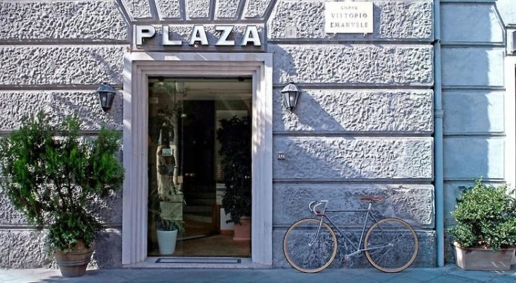 Hotel Plaza
