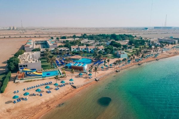 Ras Al Khaimah: Bm Beach Resort 4*