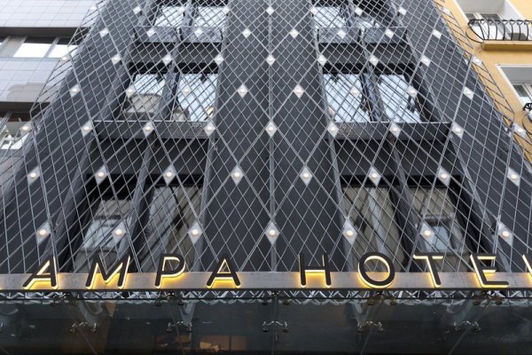 Lampa Design Hotel