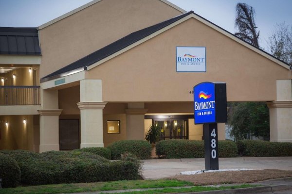 Baymont Inn & Suites Mary Esther / Fort Walton Beach