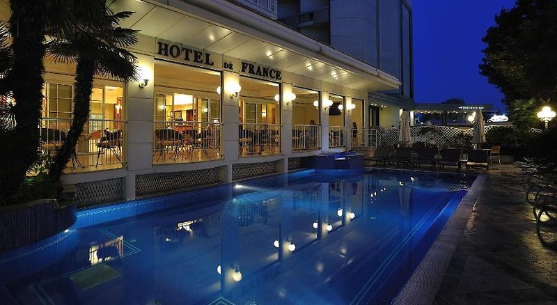 Hotel De France recenzie