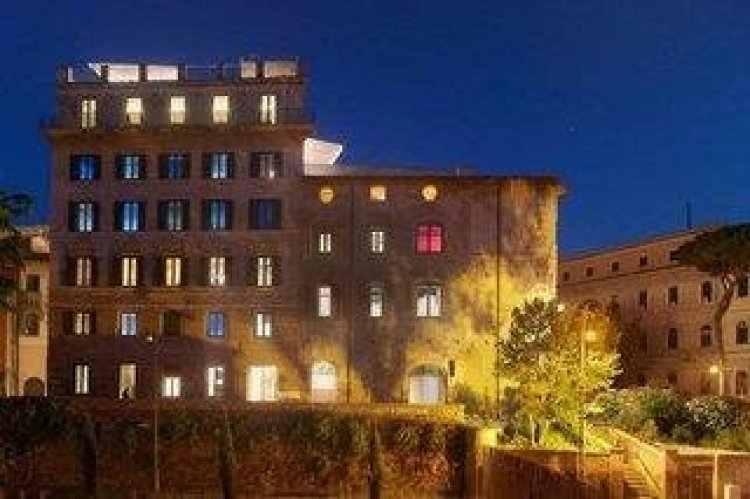 Rhinoceros by Fendi Rome