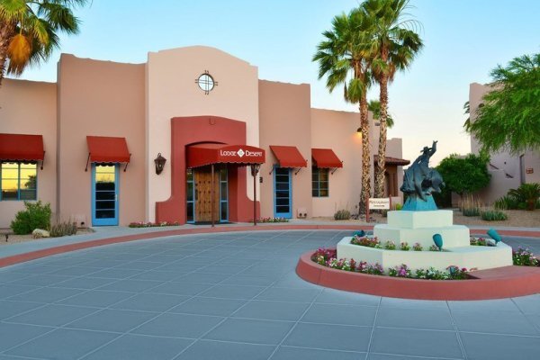 Lodge On The Desert