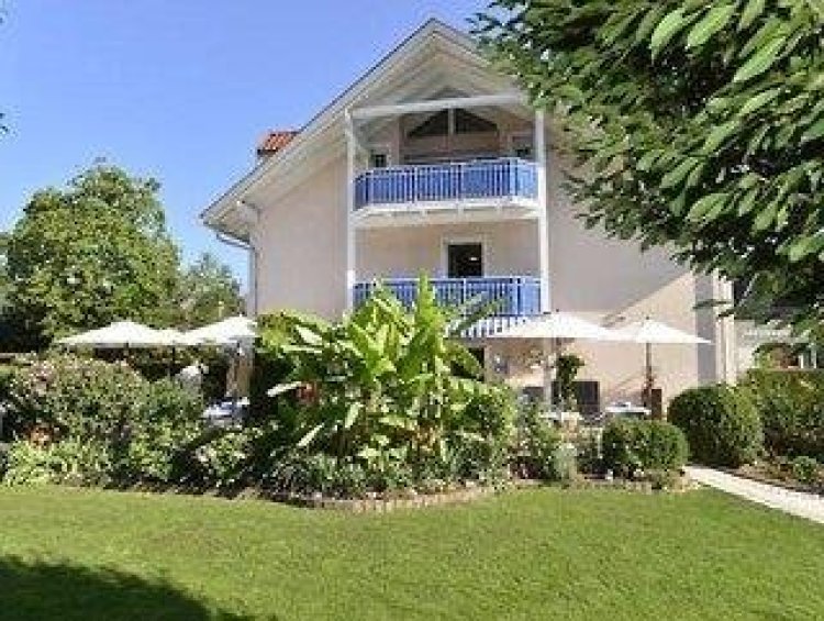 Happy House