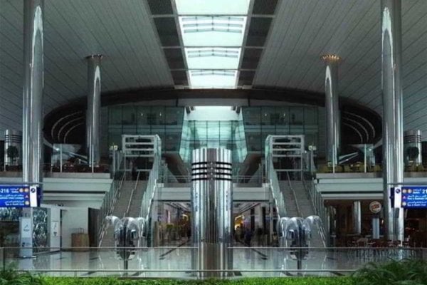 Dubai International Hotel