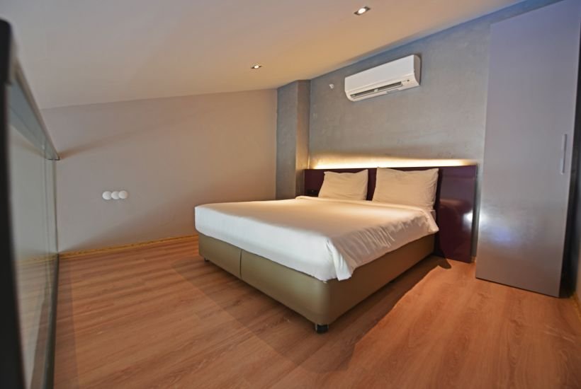 Loft Deluxe Suite