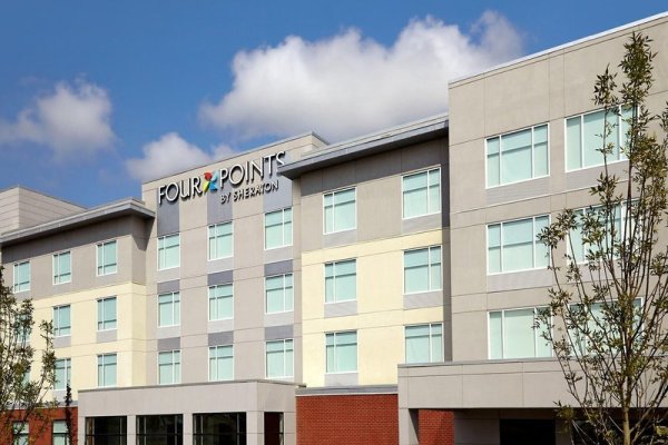 Four Points By Sheraton Edmonton International Airport