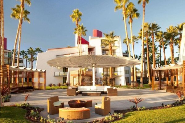 Maya - A Doubletree By Hilton Hotel