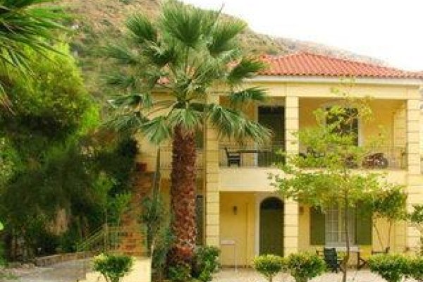 Petani Beach Suites