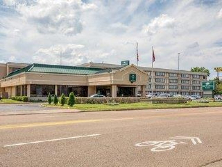 OYO Hotel Memphis TN I40