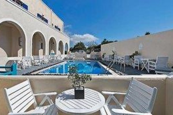 Alizea Villas  & Suites