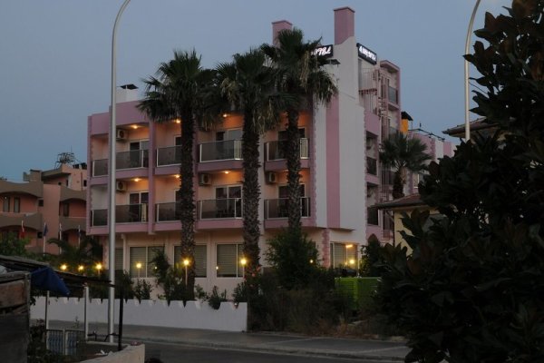Rosy Hotel