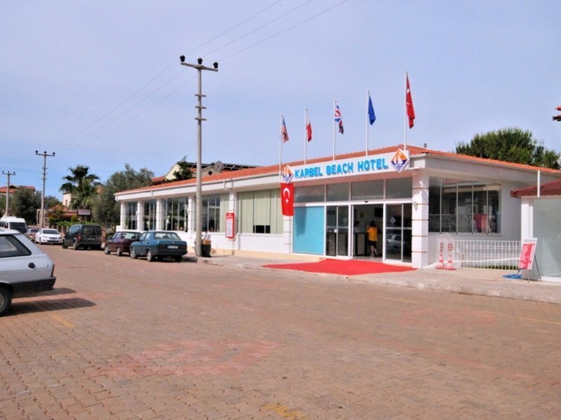 Karbel Beach recenzie