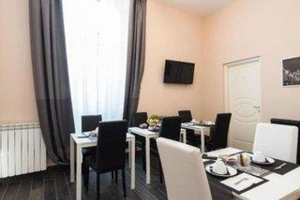 Arch Rome Suites