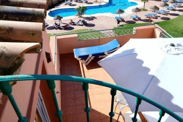 Marbella Beach Resort At Club Playa Real