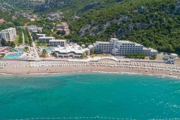 Pearl Beach Hotel