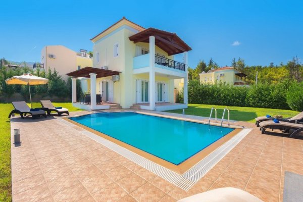 Seven Springs Artemis Villas