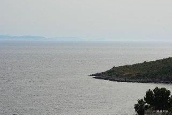 Saranda Waterside Apartments