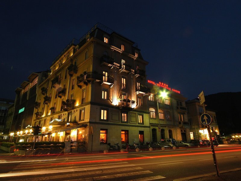 Metropole Suisse recenzie