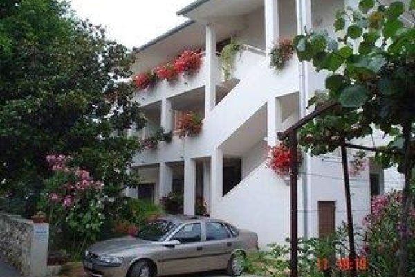 Apartments Villa Marija Obsivac