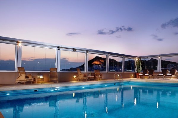 Divani Caravel