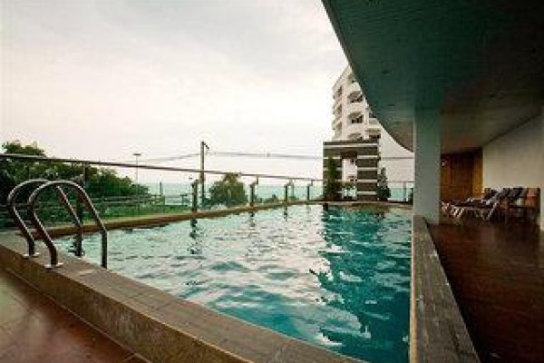 Royal Beach View