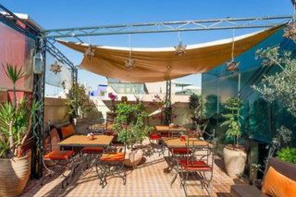 Riad L'heure D'été