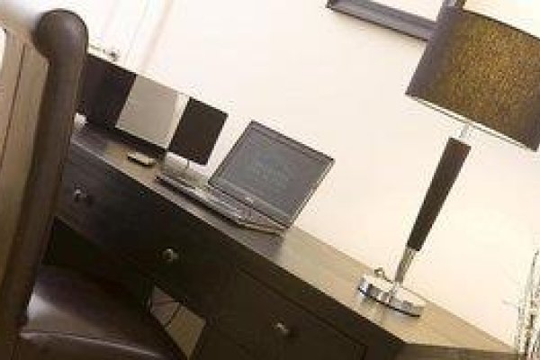 Inverness City Suites