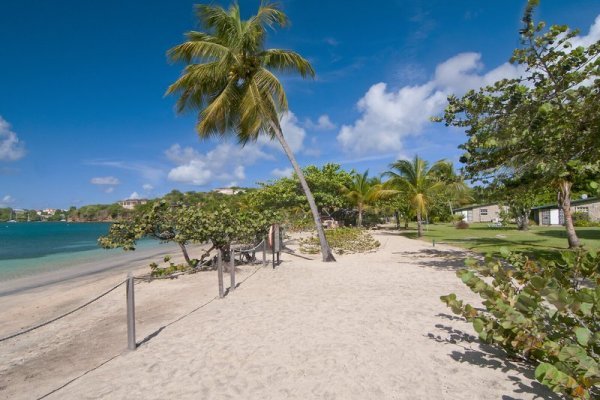 Lance Aux Epines Cottages