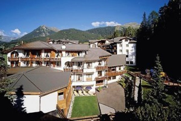 Hotel Waldhuus Swiss Quality