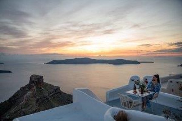 Heavens Edge By Mr And Mrs White