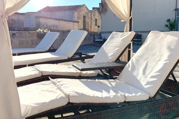 Dimora San Biagio Suites & Apartment
