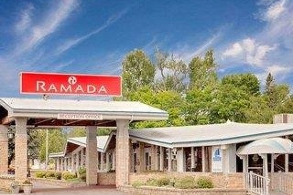 Ramada Gananoque Provincial Inn