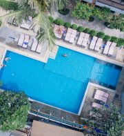 ARK Bar Beach Resort