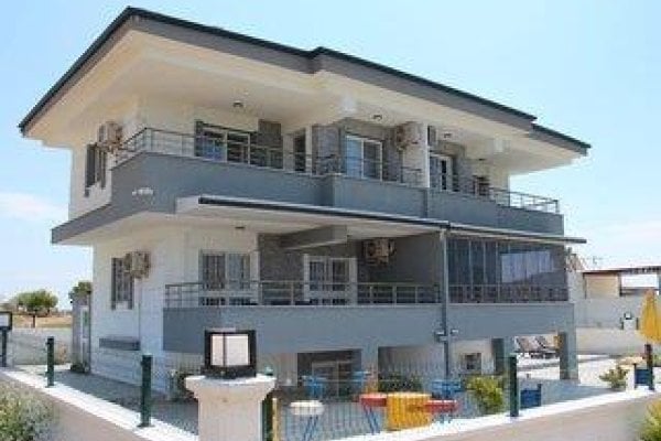 Mavi Restaurant & Apartments 3