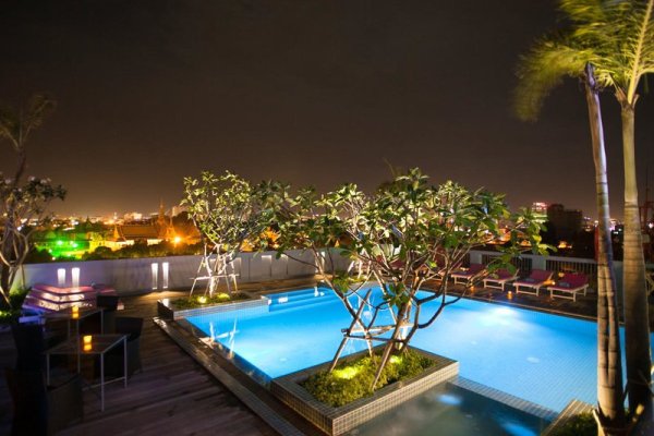 Frangipani Royal Palace Hotel & Spa