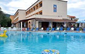 CNic Gemini Hotel recenzie