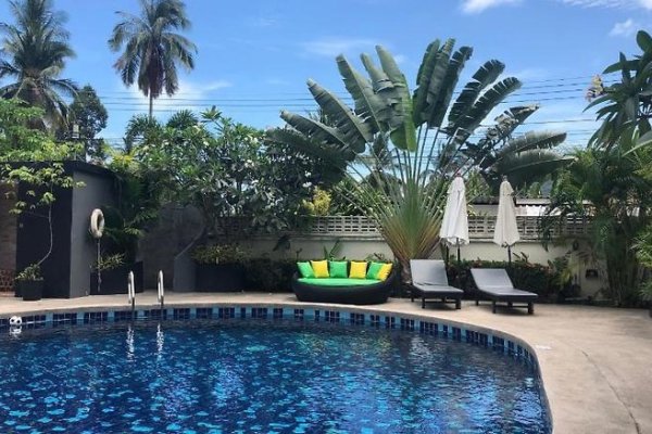 Tropical Palm Resort & Spa