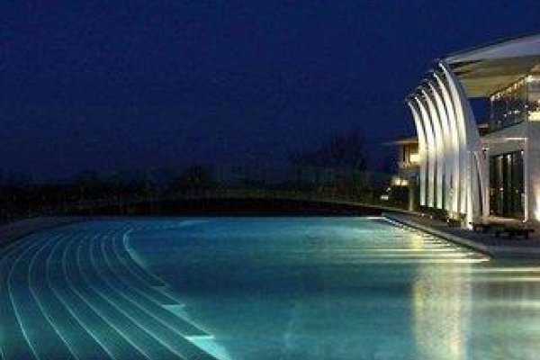 Riviera Golf Resort
