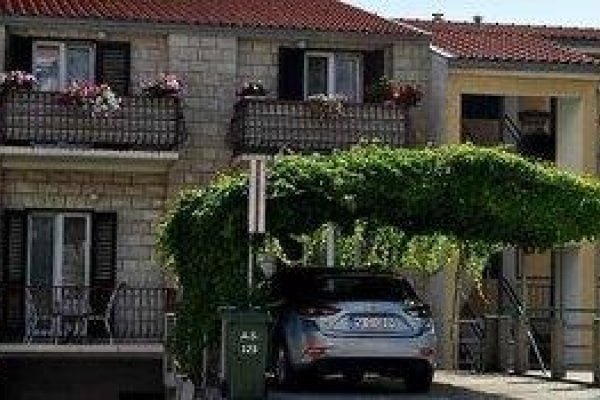 Apartments Ljubica