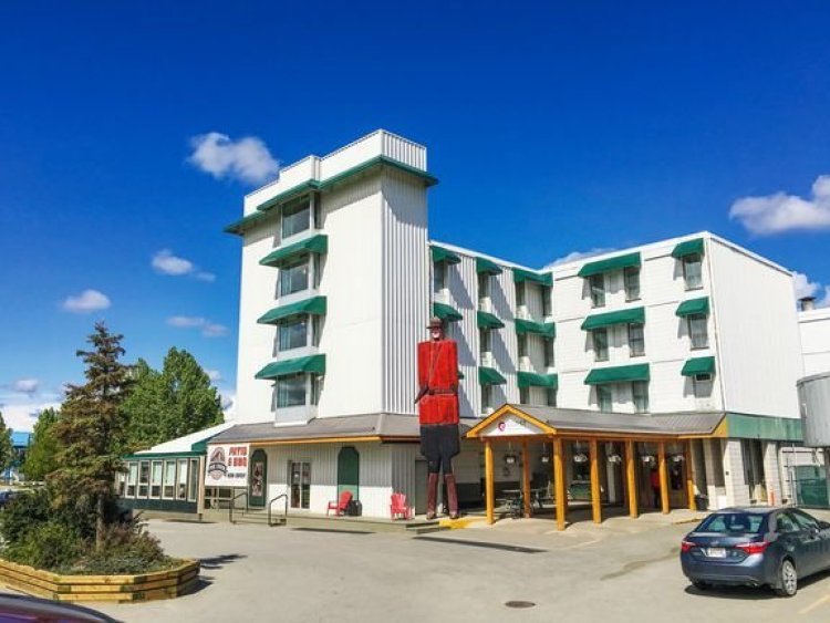Coast High Country Inn