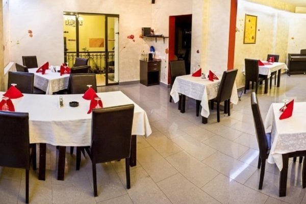 EOS Hotel