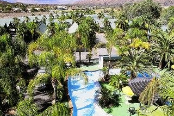 Desert Palms Resort